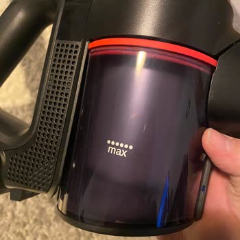 Bosch Unlimited 7 Süpürge Toz Haznesi Sorunu