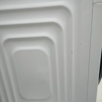 Çizik Gelen Çamaşır Makinesi Ve Güven Vermeyen Servis