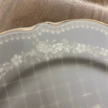 Korkmaz Çeyiz Paketi: Hasarlı Ürünler Ve İlgisiz Hizmet