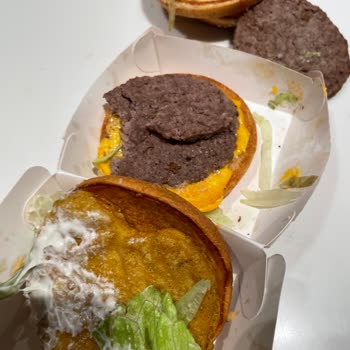 Yemek Sepeti Üzerinden Gelen McDonald's Siparişleri Beklentiyi Karşılamıyor