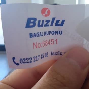 Buzlu Turizm'in Sorumsuz Bilet Değişikliği Ve Valiz Kaybı