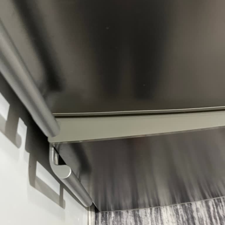 Altus Buzdolabı Çekmecesi Ve Kapı Sorunu