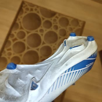 Nike Kramponların Dayanıklılık Sorunu