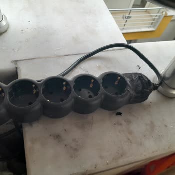 Piranha Akım Korumalı Priz Yangın Tehlikesi Yarattı!