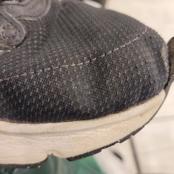 Kusurlu Nike Ayakkabı Ve Deichmann Sorunu