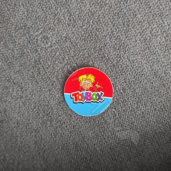 Toybox Ürünlerinde Çocuklara Uygun Olmayan Figürler!
