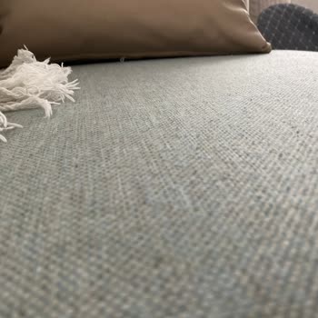 Koltuklarda Tüylenme Ve Kalitesiz Kumaş Sorunu