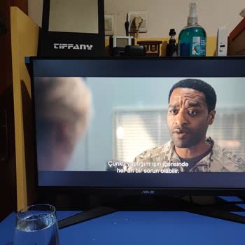 Asus Monitörde Işık Sızması Ve Yetersiz Servis Deneyimi