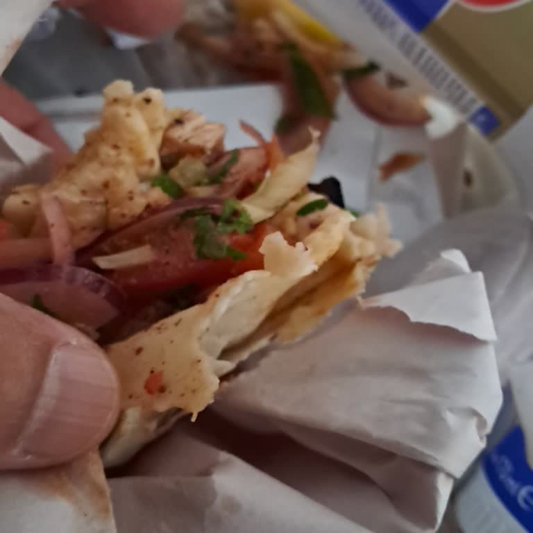 Hayal Kırıklığı Yaratan Tavuk Dürüm Deneyimi