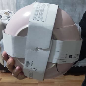 IKEA Özensiz Paketleme Nedeniyle Kırılan Tabaklar