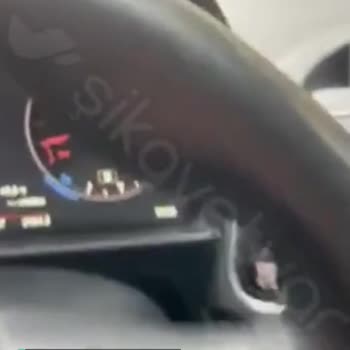 BMW Multimedya Ekran Leke Sorunu!
