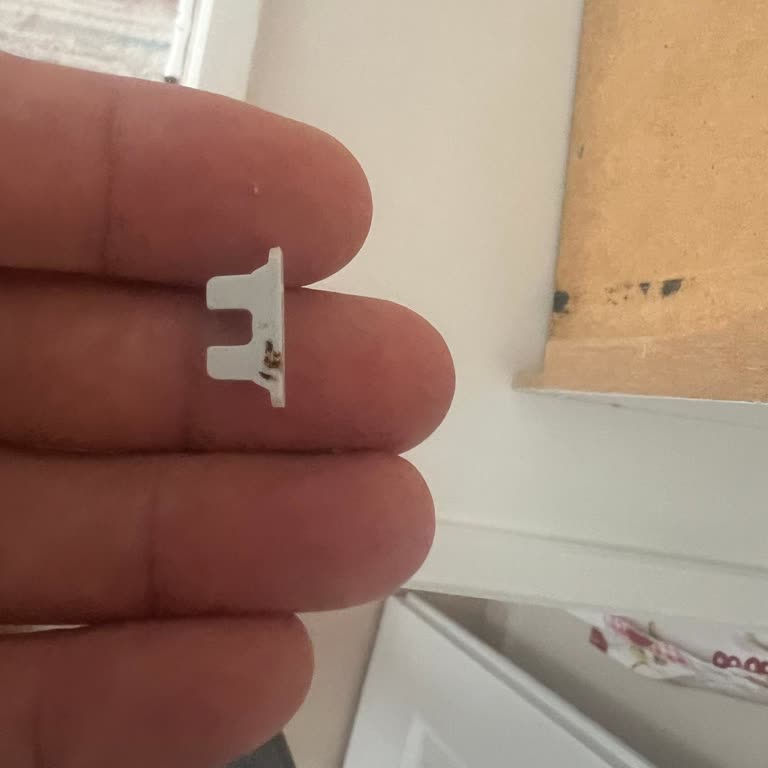 Çekmece Rayları Tırnakları Sorunu