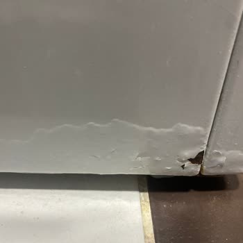 Bosch Serie 4 Çamaşır Makinesinde Şok Edici Paslanma Sorunu