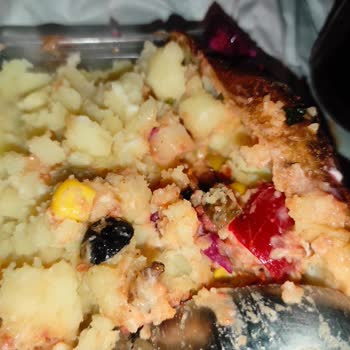 Olay Waffle Böcekli Yemek!