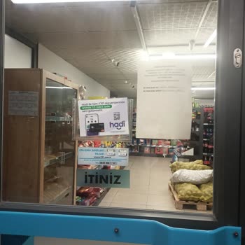 Erken Kapanan Mağaza Ve Saygısız Personel Sorunu