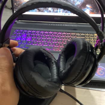 Kulaklık Deri Malzemesinde Soyulma Sorunu