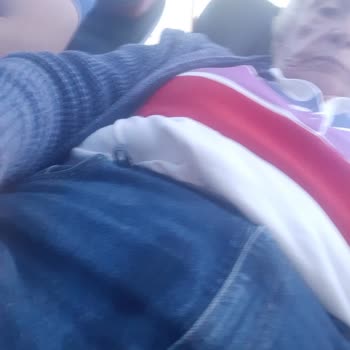 Uçakta Eriyen Tereyağı Ve Kirlenen Pantolon
