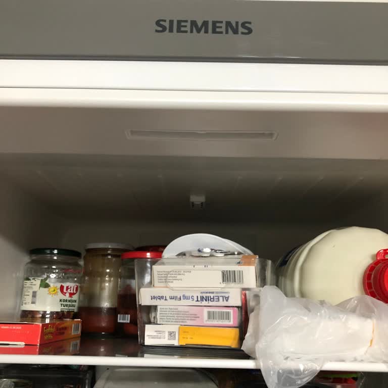 Siemens Buzdolabında Kronik Aydınlatma Sorunu