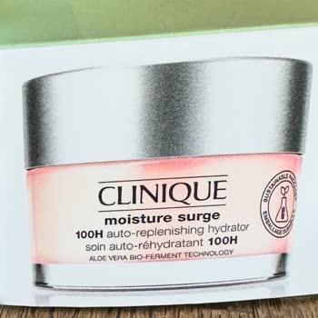 Clinique Nemlendirici Yanık Etkisi Yarattı