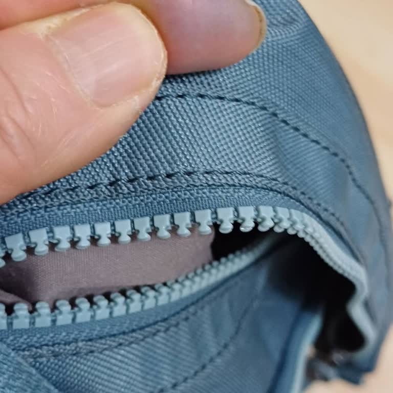 Su Geçirmez Çanta Hayal Kırıklığı