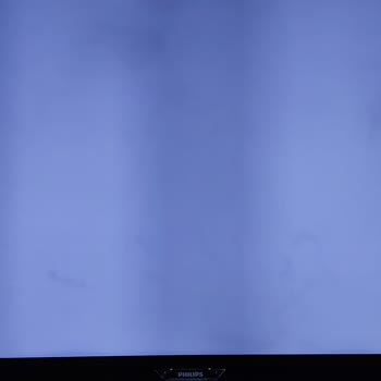 Philips TV'de Kronik Ekran Sorunları Ve Garanti Sonrası Hayal Kırıklığı