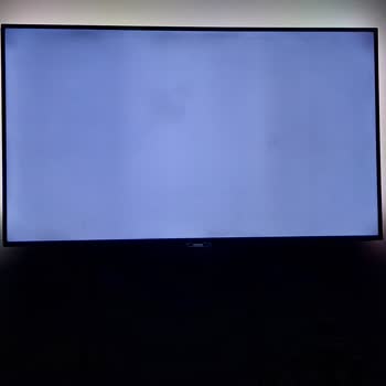 Philips TV'de Kronik Ekran Sorunları Ve Garanti Sonrası Hayal Kırıklığı