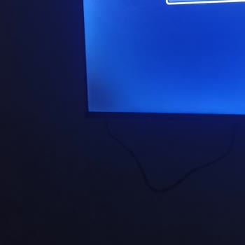 TCL TV'de Siyah Leke Sorunu Ve Servis İlgisizliği