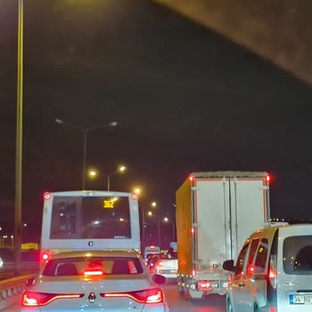 TEM Yolunda Otobüslerin Tehlikeli Sürüşü