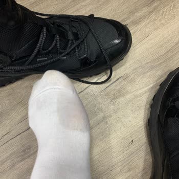 Ecco Ayakkabı Garanti Sürecindeki Botun Su Alması Ve Müşteri Hizmetleri Sorunu