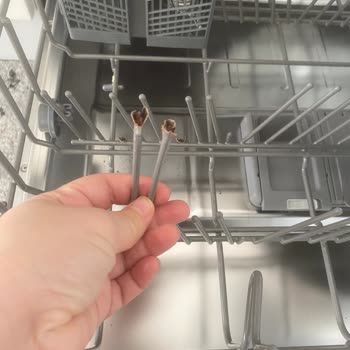 Samsung Dishwasher’s Lower Rack Rusted and Broke After Only 3 Years