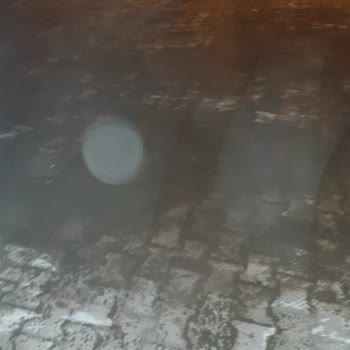 İzinsiz Kum Yığını Ve Zarar Gören Park Dubaları