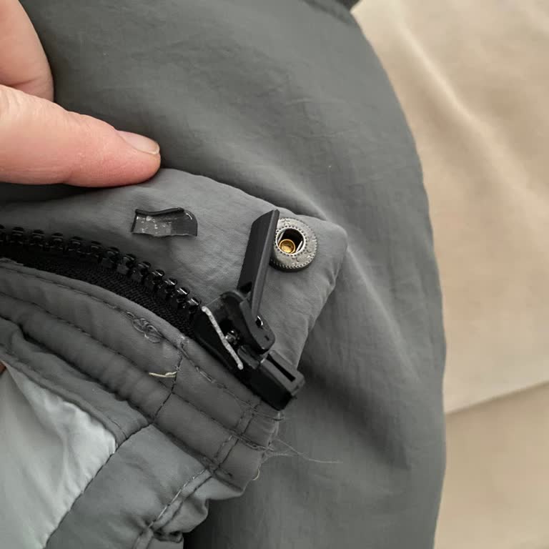 Zara'dan Aldığım Montların Kalitesizliği Ve Değişim Sorunu