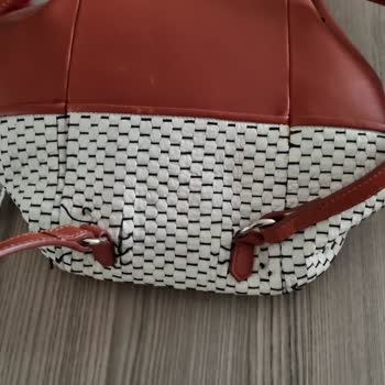 Desa Deri Çantada Kalite Sorunu Ve İlgisiz Müşteri Hizmeti