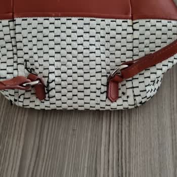 Desa Deri Çantada Kalite Sorunu Ve İlgisiz Müşteri Hizmeti