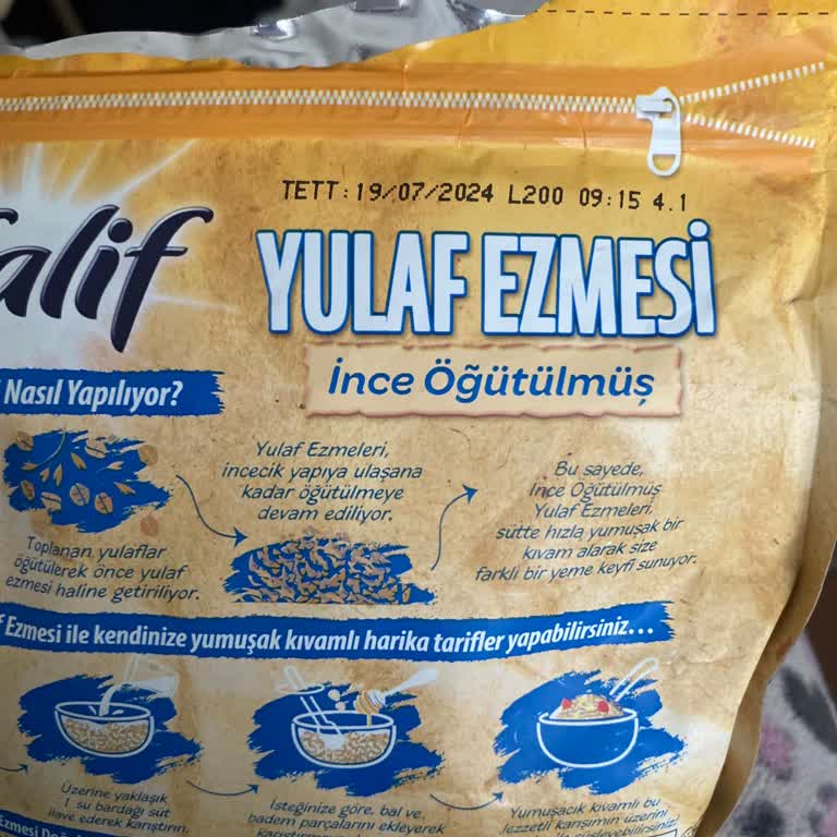 Tarihi Geçmiş Ürün Ve Saygısız Hizmet