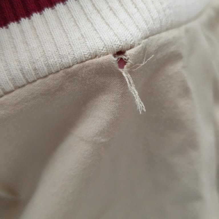 Eksik Ve Defolu Ürün Teslimatı: Müşteri Hizmetlerine Ulaşamama Sorunu