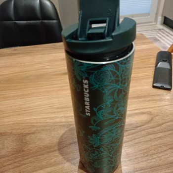 Starbucks Termos Kapağı Sorunu