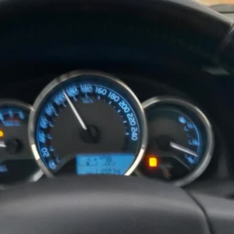 Toyota Corolla'da Sürekli Yanan ESP Ve Motor Arıza Işığı Sorunu