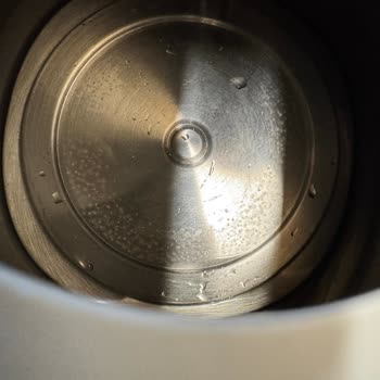 Yeni Alınan Kettle'da Şok Edici Oksitlenme Sorunu