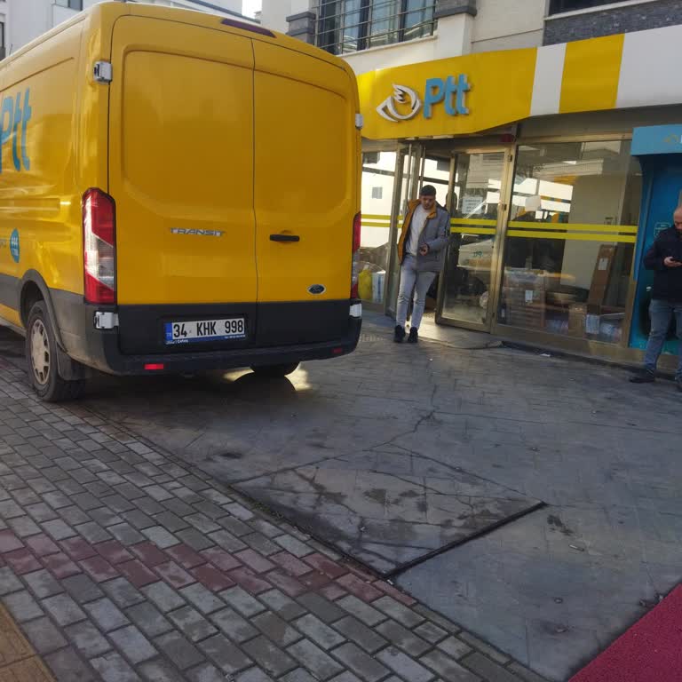 PTT Kargo Çiftlikköy Şubesi Dağıtım Sorunu Ve Uzun Kuyruklar