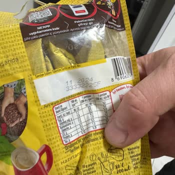 A101'den Gelen Hatalı Ve Tarihi Geçmiş Ürünler Şoku