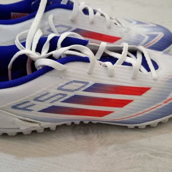 Adidas Ayakkabı İlk Kullanımda Yırtıldı Ve İade Reddedildi