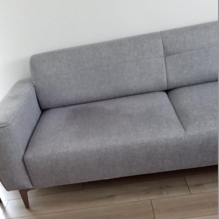 Kelebek Mobilya'nın Kumaş Kalitesi Sorunu Ve Yetersiz Servis