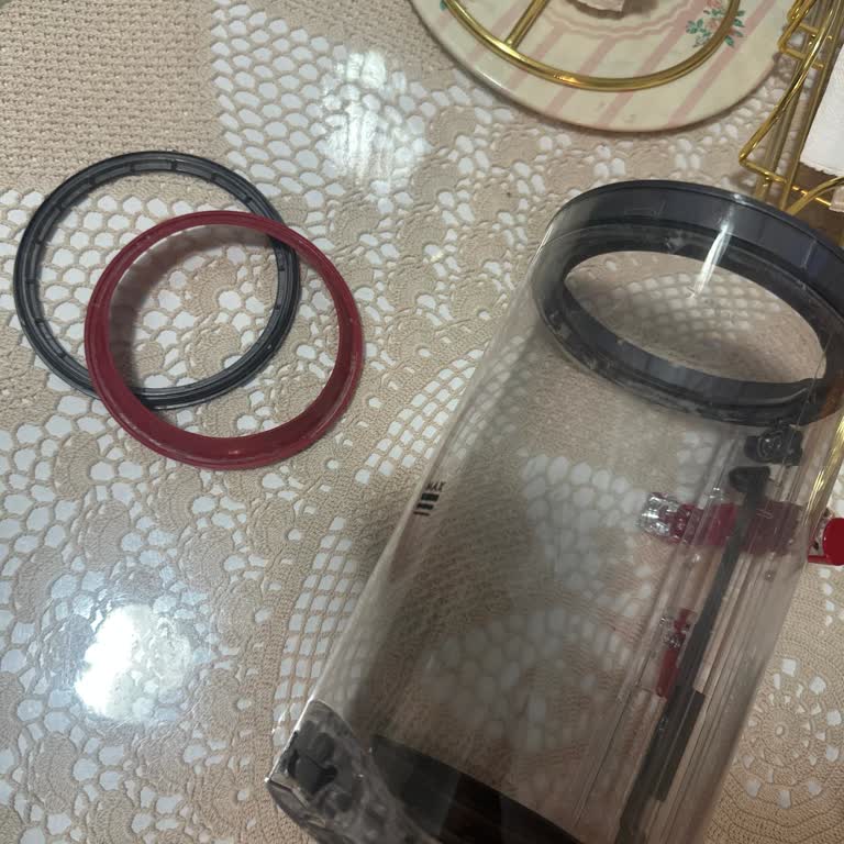 Yeni Süpürgemin Kırmızı Lastiği Çıktı, Müşteri Hizmetlerine Ulaşamıyorum