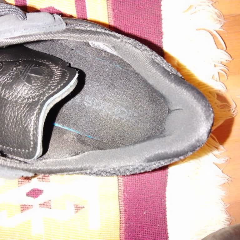 Orijinal Olmayan Adidas Ayakkabı Sorunu
