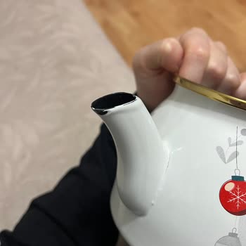 Kırık Çaydanlık Ve İade Sorunu