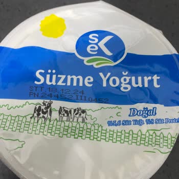 Sek Süzme Yoğurt'ta Küf Şoku