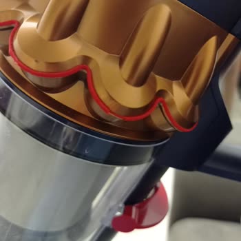 Dyson Süpürge Başlık Sorunu Ve Müşteri Hizmetleri Deneyimi