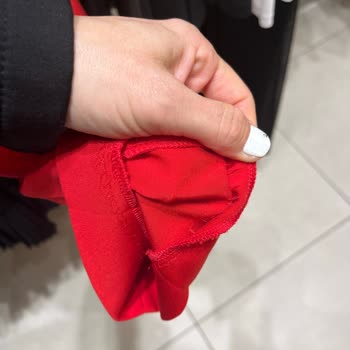 Kusurlu Pantolon Ve İade Sorunu