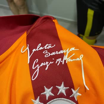 GS Store'dan Alınan Forma Kalitesiz Çıktı